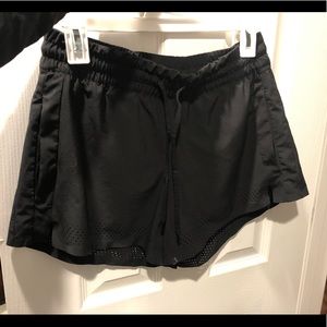 Athleta mesh running shorts